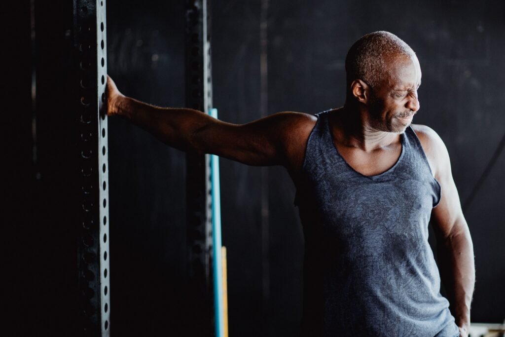 mobiliteit na je 50e: senior thoracic spine rotation exercise